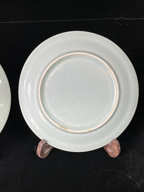 古玩陶瓷民國  冬青釉印金玉滿堂紋盤拍賣，當前價格180元