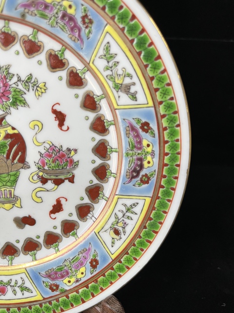 古玩陶瓷粉彩博古圖折沿盤(pán)拍賣(mài)，當(dāng)前價(jià)格190元