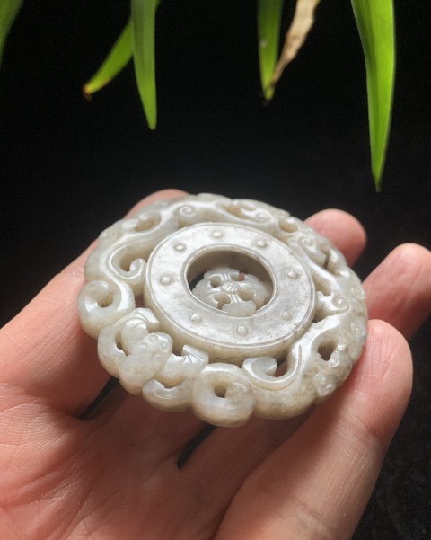 古玩玉器清代和田玉雕“福運連連轉心佩”拍賣，當前價格9500元
