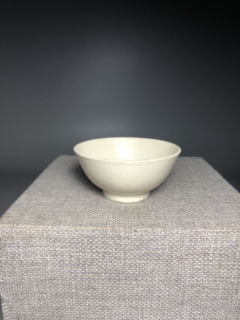 古玩陶瓷青白釉壓手杯拍賣,當(dāng)前價(jià)格1588元