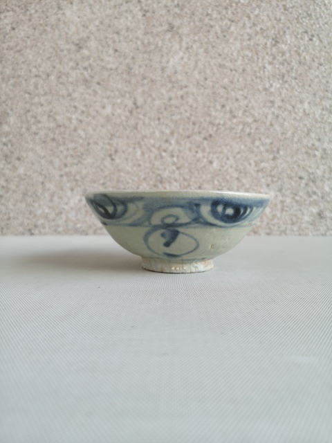 古玩陶瓷青花螺旋紋茶碗拍賣，當前價格680元