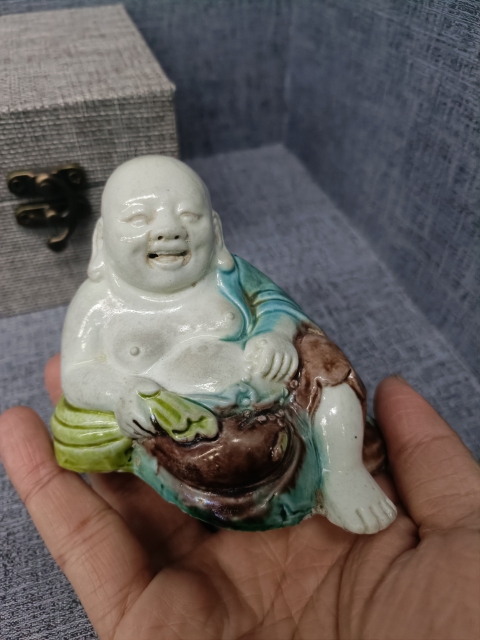 古玩陶瓷彌勒佛拍賣，當(dāng)前價(jià)格3888元