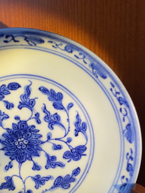 古玩陶瓷青花纏枝花卉紋盤拍賣，當前價格900元