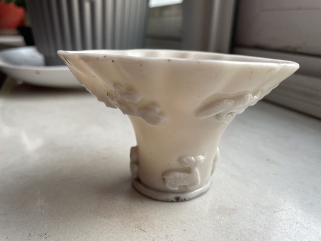 古玩陶瓷清早期德化堆塑杯拍賣，當前價格5000元