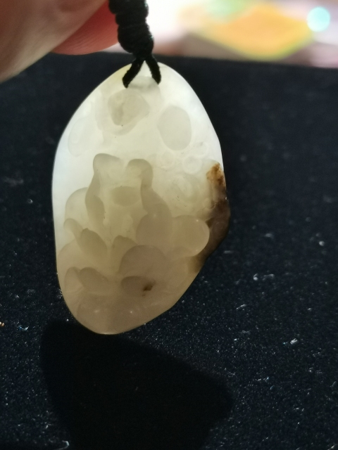 古玩玉器籽料和田玉雕“花開富貴”吊墜拍賣,當前價格12608元