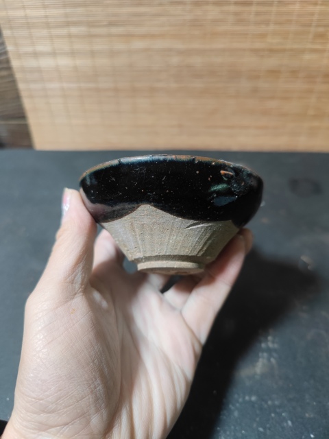 古玩陶瓷南宋建窯系烏金釉茶盞拍賣，當(dāng)前價(jià)格3900元