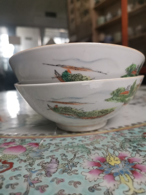 古玩陶瓷文革粉彩碗一對拍賣,當前價格299元