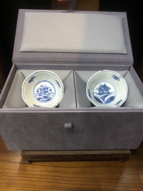 古玩陶瓷（精品主人杯）清-康熙-海屋添籌-松鼠葡萄紋-主人杯一對拍賣，當前價格1550元