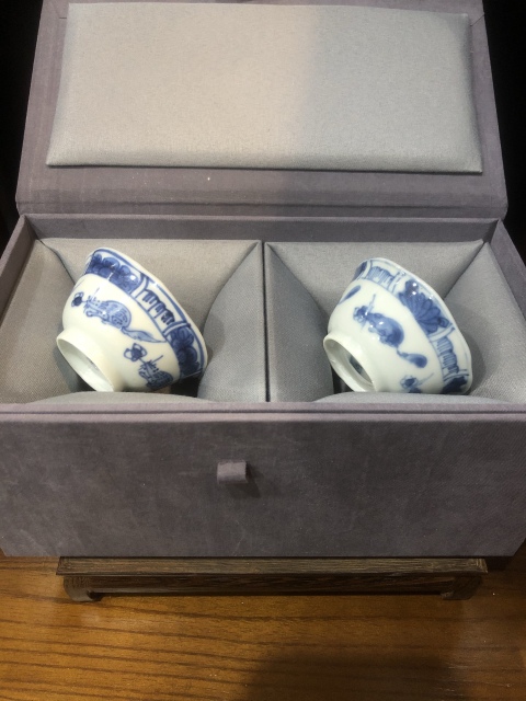 古玩陶瓷（精品主人杯）清-康熙-海屋添籌-松鼠葡萄紋-主人杯一對拍賣，當前價格1550元