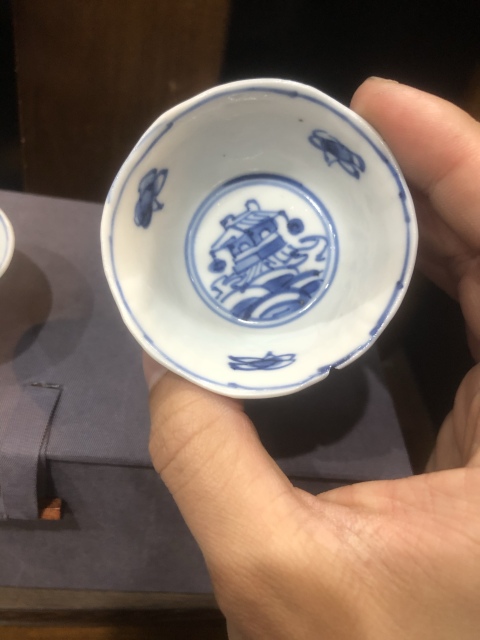 古玩陶瓷（精品主人杯）清-康熙-海屋添籌-松鼠葡萄紋-主人杯一對拍賣，當前價格1550元