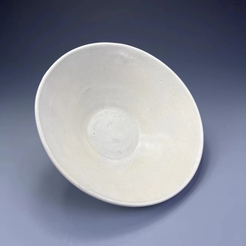 古玩陶瓷邢窯白瓷唇口碗拍賣，當(dāng)前價(jià)格3888元