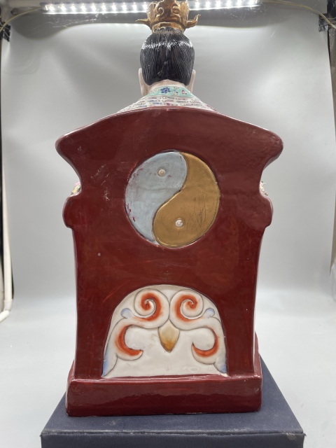 古玩陶瓷粉彩鎏金瓷塑像拍賣(mài)，當(dāng)前價(jià)格13000元