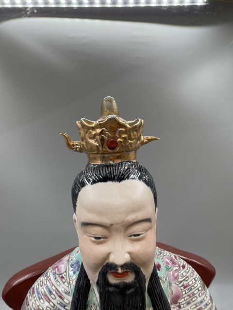 古玩陶瓷粉彩鎏金瓷塑像拍賣(mài)，當(dāng)前價(jià)格13000元