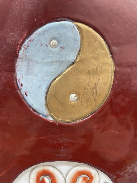 古玩陶瓷粉彩鎏金瓷塑像拍賣(mài)，當(dāng)前價(jià)格13000元