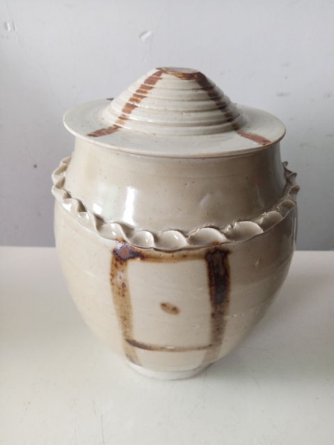 古玩陶瓷青白釉褐彩蓋罐拍賣，當前價格4900元