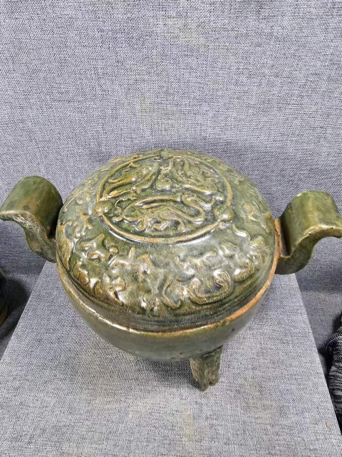 古玩陶瓷漢代綠釉模印鼎拍賣，當前價格12000元