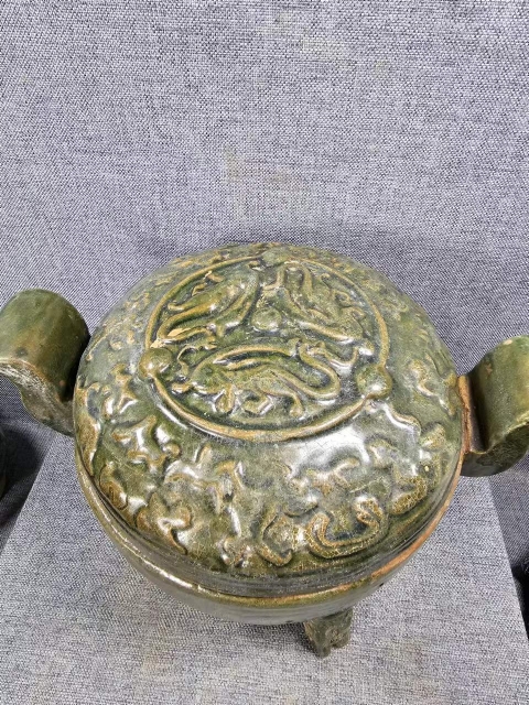 古玩陶瓷漢代綠釉模印鼎拍賣，當前價格12000元