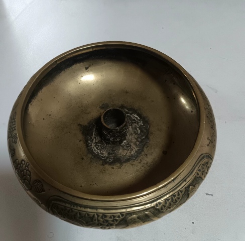 古玩銅器清代中晚期人物故事紋銅爐拍賣,當前價格3600元