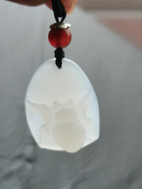 古玩玉器和田玉“富甲天下”吊墜拍賣，當(dāng)前價(jià)格750元