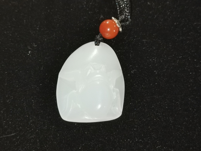 古玩玉器和田玉“富甲天下”吊墜拍賣，當(dāng)前價(jià)格750元