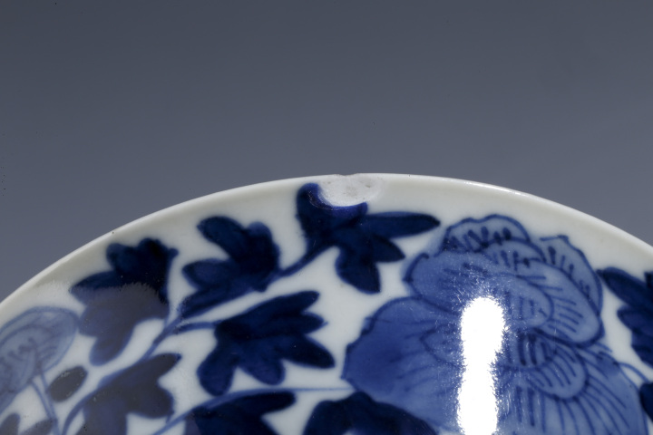 古玩陶瓷晚清·青花纏枝牡丹紋碗拍賣，當前價格2500元