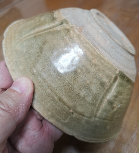 古玩陶瓷越窯青瓷葵口碗拍賣，當前價格600元