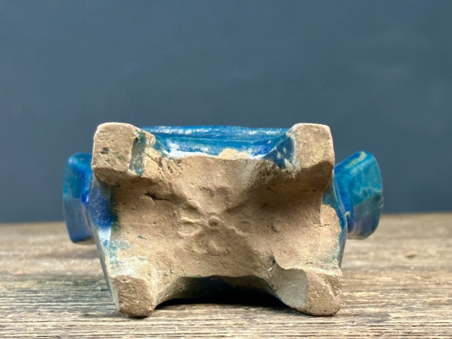 古玩陶瓷孔雀藍釉鼎式爐拍賣，當前價格3600元