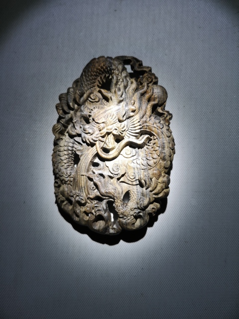 古玩雜項龍紋佩拍賣,當(dāng)前價格450元