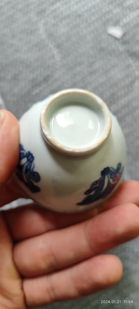 古玩陶瓷清中期青花百財(cái)圖小杯拍賣，當(dāng)前價(jià)格4800元