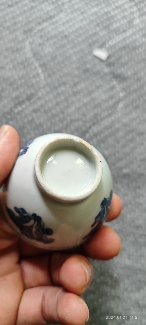 古玩陶瓷清中期青花百財(cái)圖小杯拍賣，當(dāng)前價(jià)格4800元