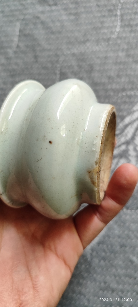 古玩陶瓷清早期德化白釉小爐拍賣，當前價格4800元