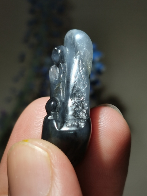 古玩玉器新疆和田玉獨籽青花玉雕“悟道”拍賣，當前價格3980元