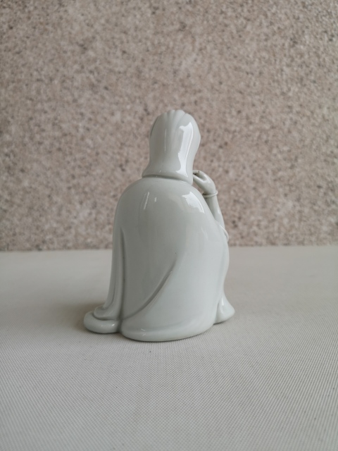 古玩陶瓷德化白瓷觀音菩薩造像拍賣,當(dāng)前價(jià)格480元