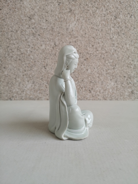 古玩陶瓷德化白瓷觀音菩薩造像拍賣,當(dāng)前價(jià)格480元