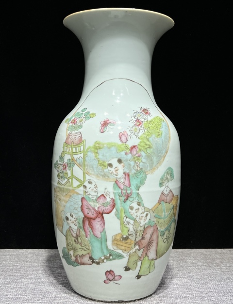 中国古玩粉彩唐人物色絵香炉【桐箱付】 中国古玩粉彩唐人物色絵香炉【桐箱付】