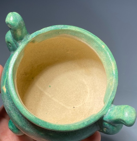 古玩陶瓷綠釉雙耳三足爐拍賣，當(dāng)前價(jià)格3500元