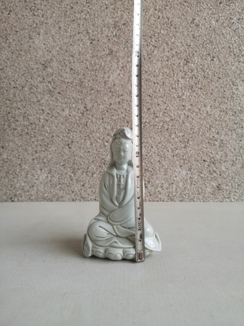 古玩陶瓷德化窯觀音塑像拍賣,當(dāng)前價(jià)格450元