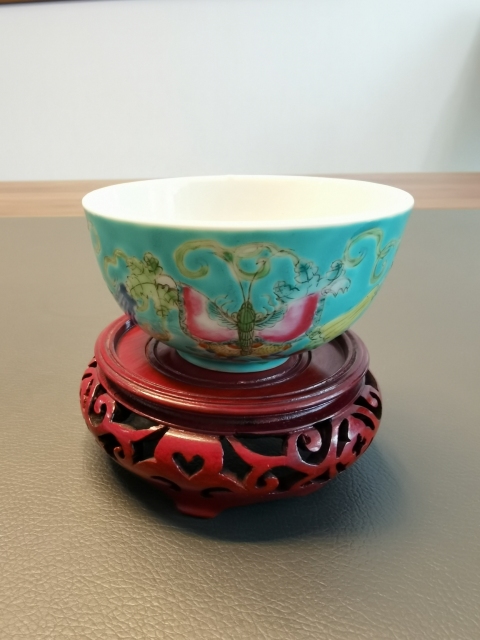 古玩陶瓷大清光緒年製官窯款粉彩瓜瓞綿綿紋茶杯拍賣,當前價格750元