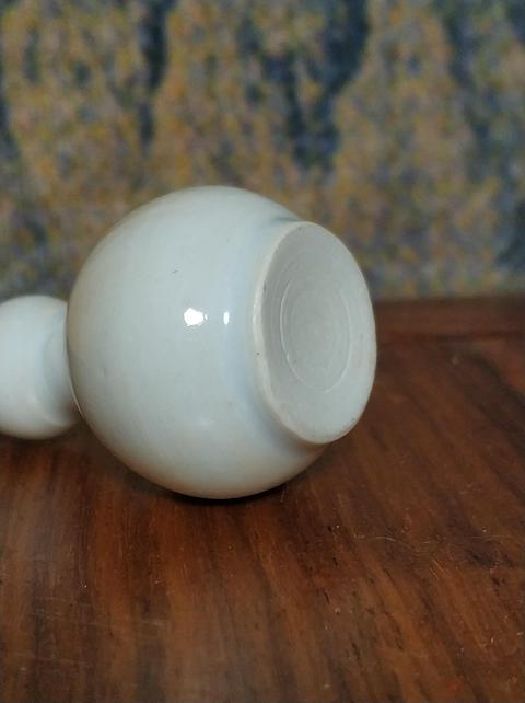古玩陶瓷青早期白釉葫蘆瓶拍賣，當前價格1800元
