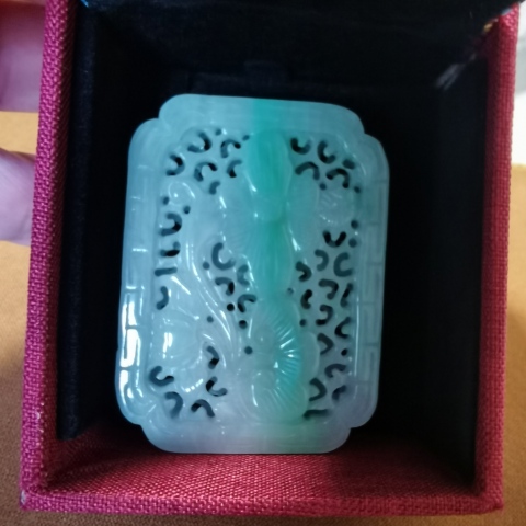 古玩玉器翡翠牌拍賣,當前價格3800元