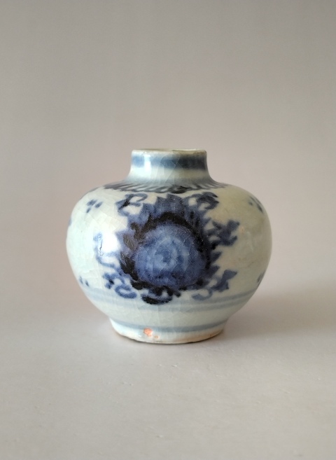 古玩陶瓷（稀世珍品）明?宣德 青花花卉紋小罐拍賣，當前價格15698元