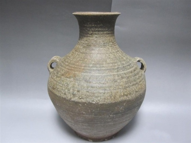 古玩陶瓷漢代青釉玄紋雙系壺【平臺(tái)已實(shí)物鑒定】拍賣(mài),當(dāng)前價(jià)格1588元
