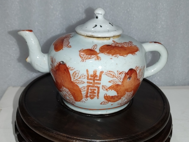 古玩陶瓷礬紅福壽紋執壺拍賣,當前價格880元