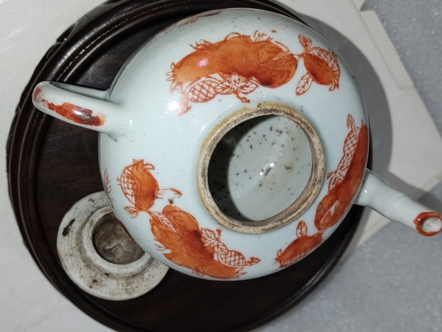 古玩陶瓷礬紅福壽紋執壺拍賣,當前價格880元