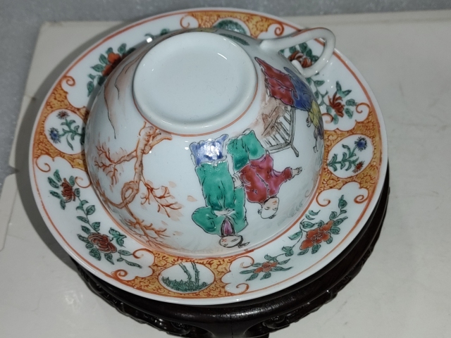 古玩陶瓷人物山水彩繪杯盤(pán)拍賣(mài),當(dāng)前價(jià)格1180元