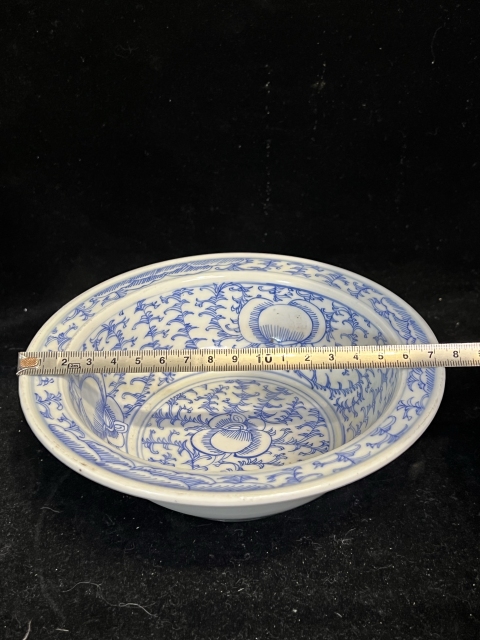 古玩陶瓷青花淡描花卉紋折沿盆,注意品相拍賣(mài),當(dāng)前價(jià)格800元