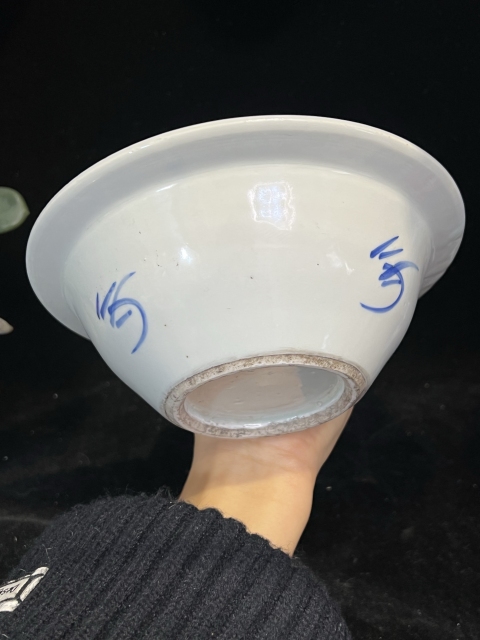 古玩陶瓷青花淡描花卉紋折沿盆,注意品相拍賣(mài),當(dāng)前價(jià)格800元