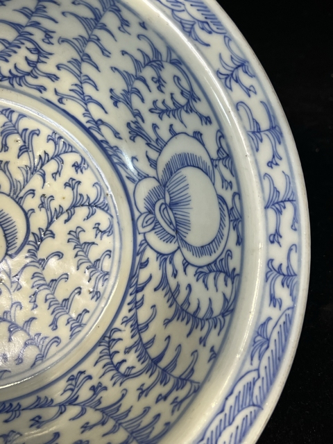古玩陶瓷青花淡描花卉紋折沿盆,注意品相拍賣(mài),當(dāng)前價(jià)格800元