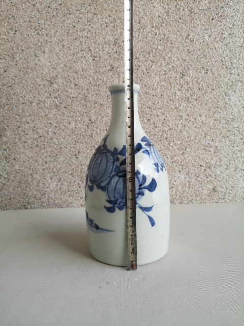古玩陶瓷青花癩瓜圖酒瓶拍賣,當前價格550元