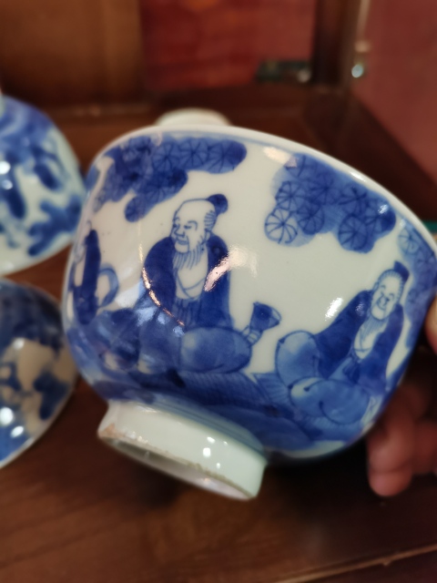 古玩陶瓷晚清民國人物紋青花蓋碗一對拍賣,當前價格766元